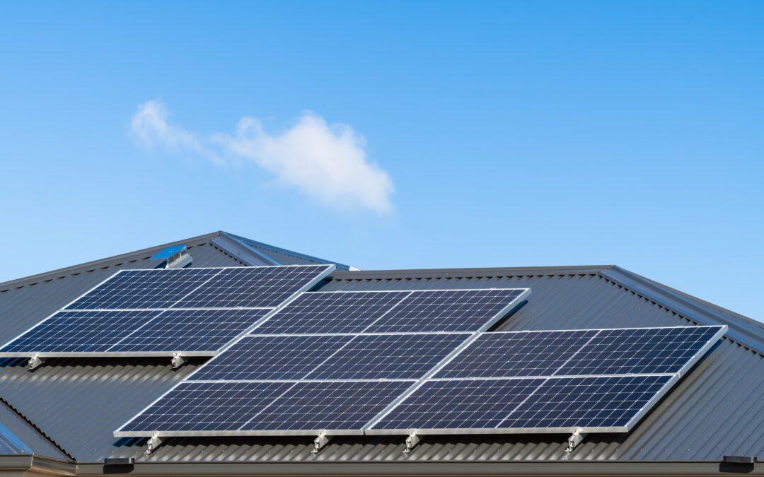 Exploring the Benefits of Solar Panels for Homeowners